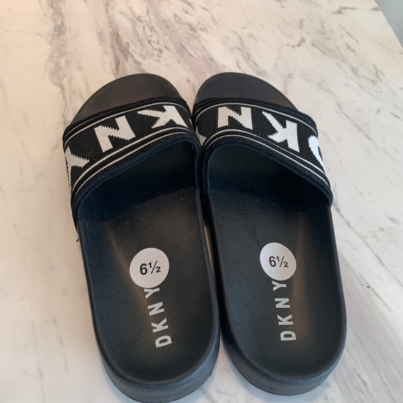 DKMY Slides - Picture 2 of 3